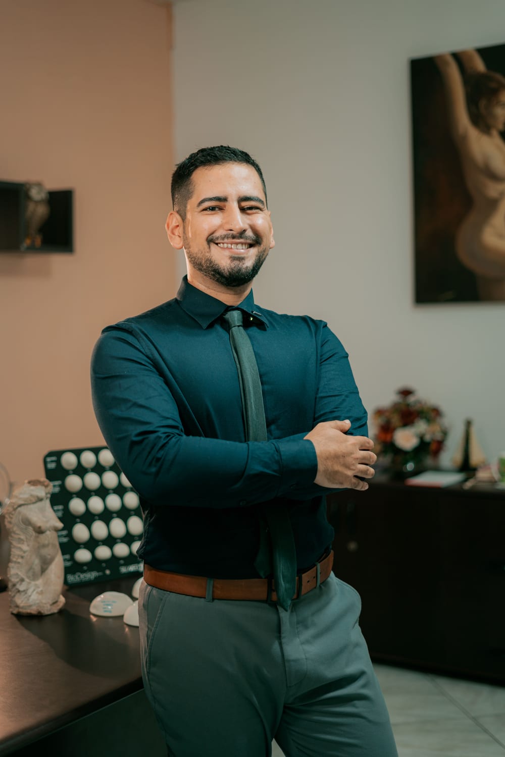 Dr. Valdir Alves